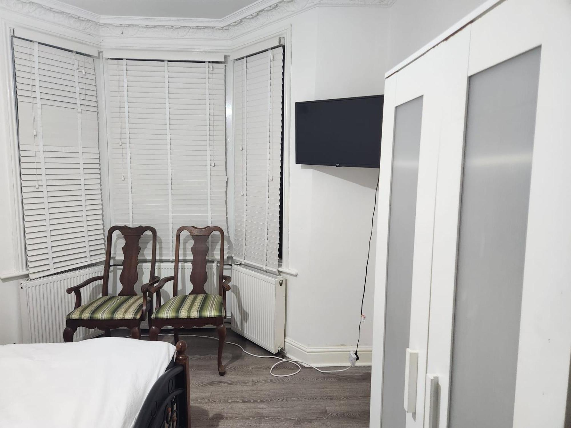 The London En-Suite Ilford Exterior photo