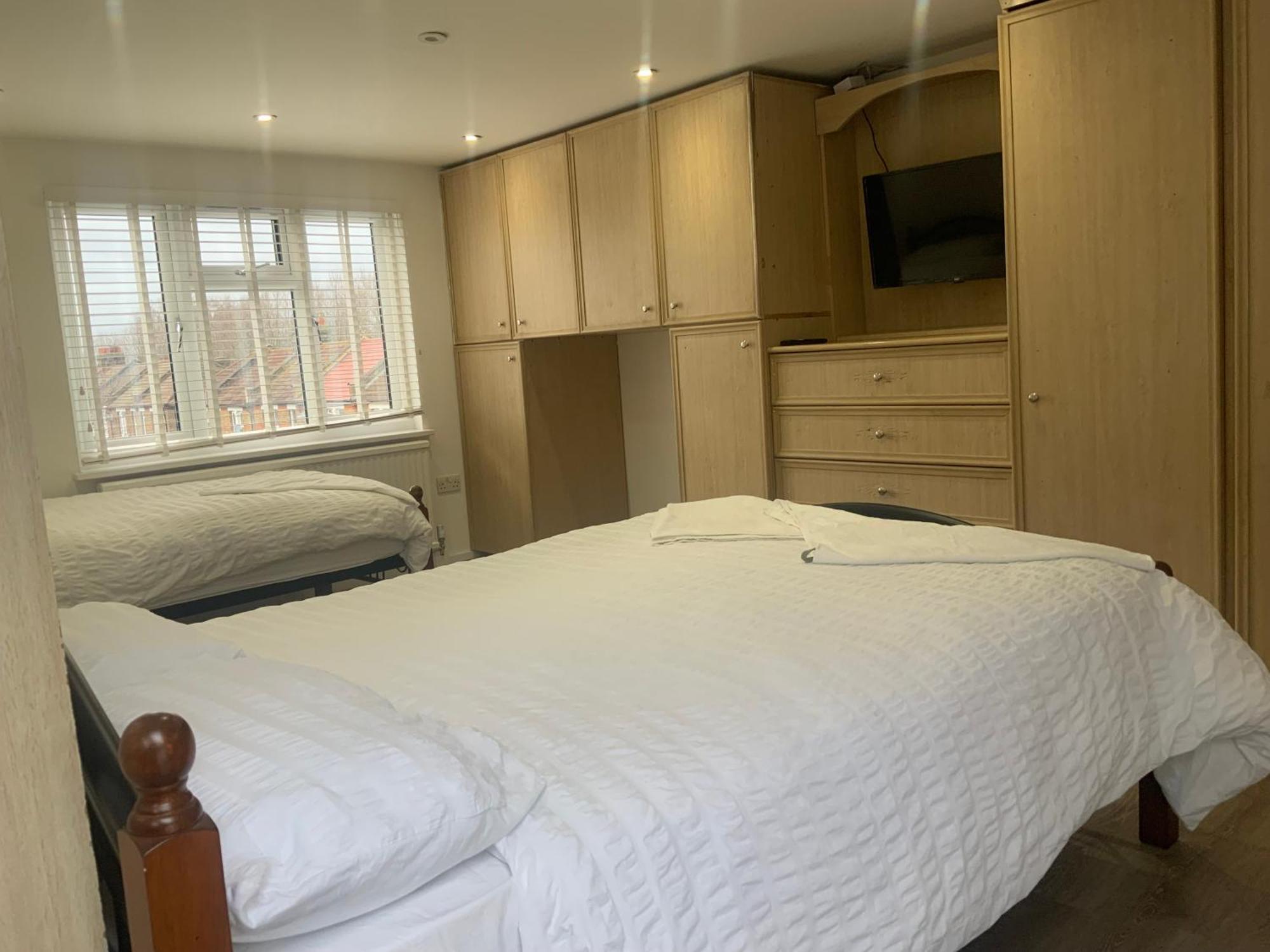 The London En-Suite Ilford Exterior photo